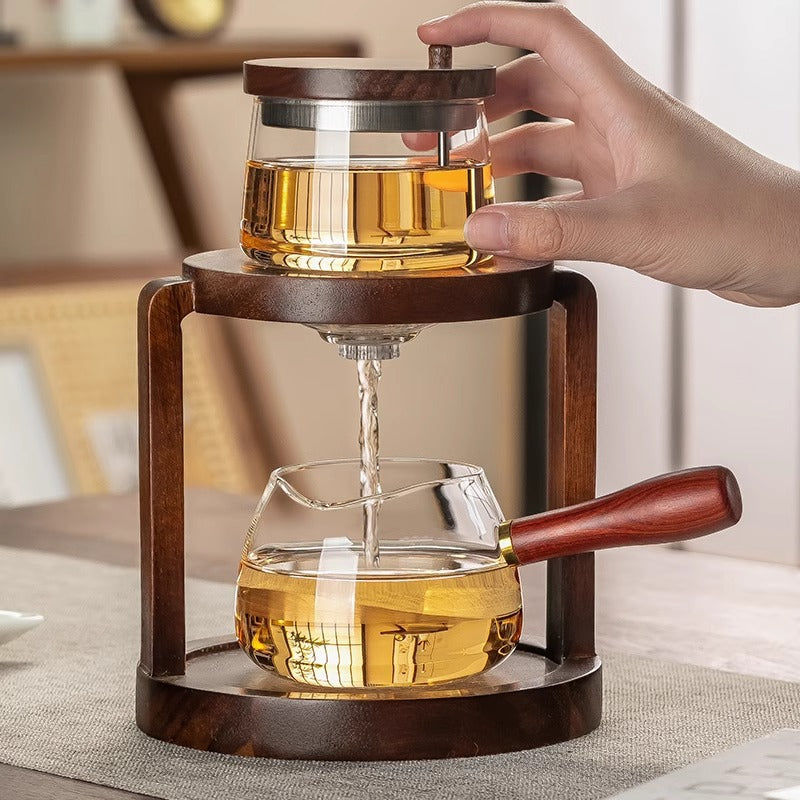 Modern Chinese-Style Glass Teapot with Wooden Handle