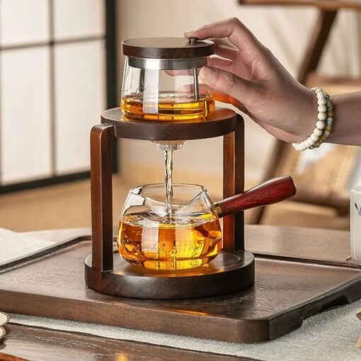 Modern Chinese-Style Glass Teapot with Wooden Handle