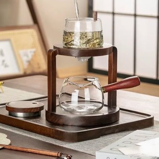 Modern Chinese-Style Glass Teapot with Wooden Handle
